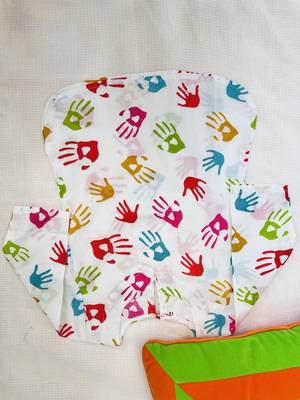 Holi handprint girls kurti 4