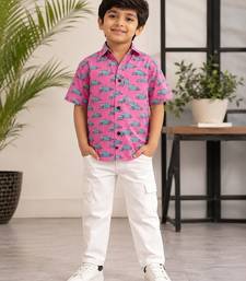Boys pink cotton car print shirt