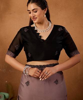 Mauve rangoli madala art embroidered saree 4