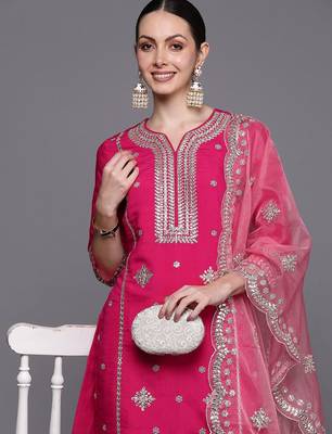 Ethnic Motifs Embroidered Panelled Gotta Patti Kurta with Trousers & With Dupatta 2