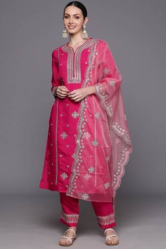 Ethnic Motifs Embroidered Panelled Gotta Patti Kurta with Trousers & With Dupatta