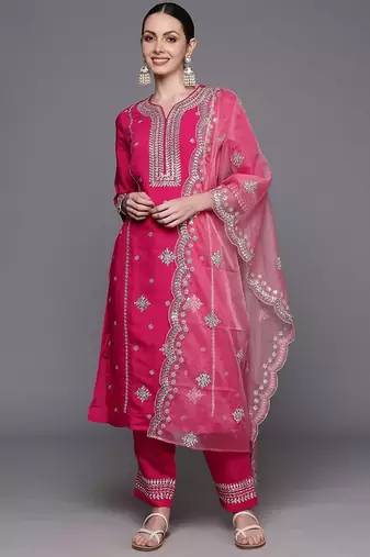 Ethnic Motifs Embroidered Panelled Gotta Patti Kurta with Trousers & With Dupatta