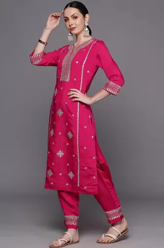 Ethnic Motifs Embroidered Panelled Gotta Patti Kurta with Trousers & With Dupatta