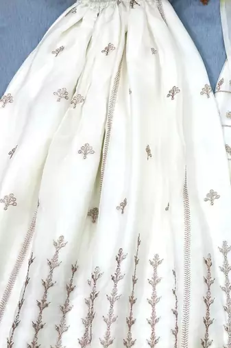 Green&white georgette readymade suit with thread embroidery work