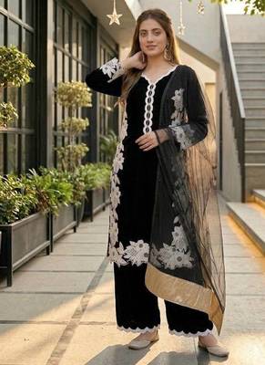 Black Color Embroidery Work Silk Blend Salwar Suit 2