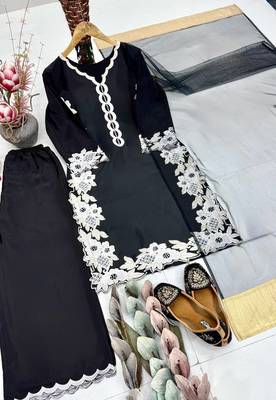 Black Color Embroidery Work Silk Blend Salwar Suit 4