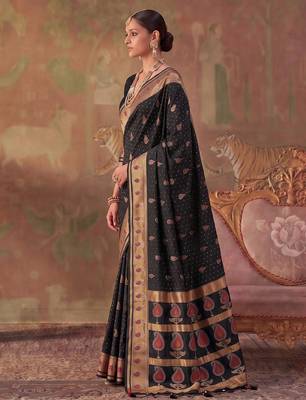 Black soft silk blend printed work saree with blouse 2