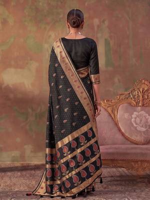 Black soft silk blend printed work saree with blouse 3