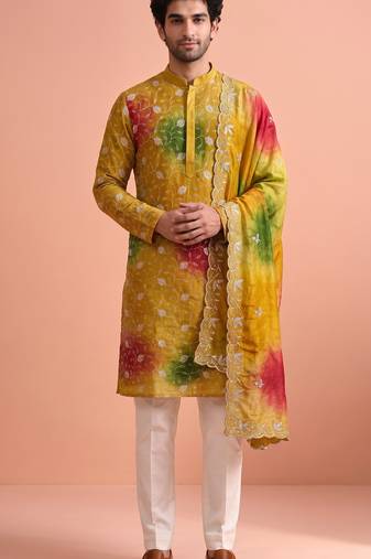 Men rangoli beads & thread work kurta set