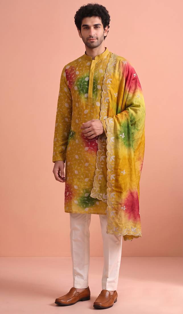 Men rangoli beads & thread work kurta set