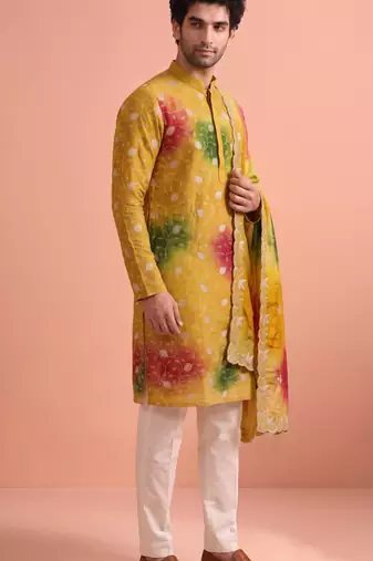 Men rangoli beads & thread work kurta set