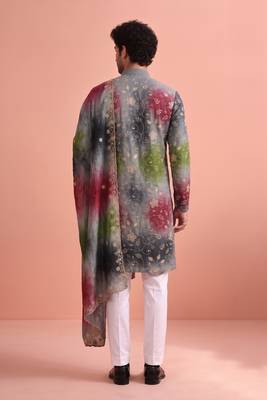Men rangoli beads & thread work kurta set 4