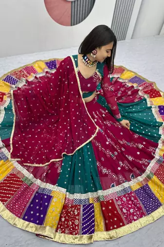 Women's Multicolor Navratri Chaniya Choli Set with Embroidered Patchwork Lehenga & Magenta Dupatta