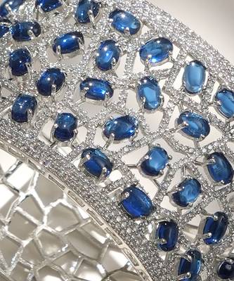 Royal blue stones diamond cut bracelet 2