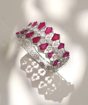 Ruby red stones diamond cut bracelet 1