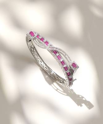 Pink stones diamond cut bracelet 1