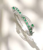 Green stones diamond cut bracelet