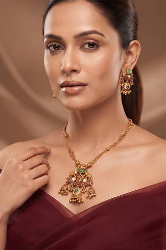 Gold plated green stones royal kundan necklace set