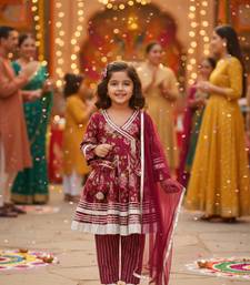 Girls maroon floral kurta set