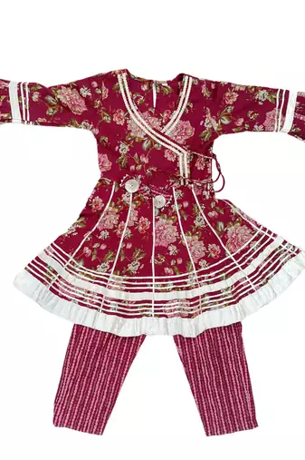 Girls maroon floral kurta set