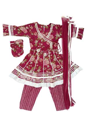 Girls maroon floral kurta set 4