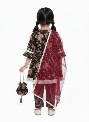 Black floral kurta flare set 3