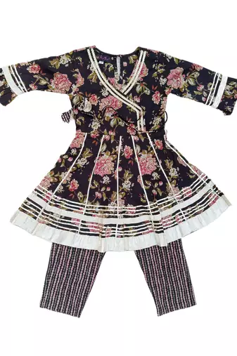Black floral kurta flare set