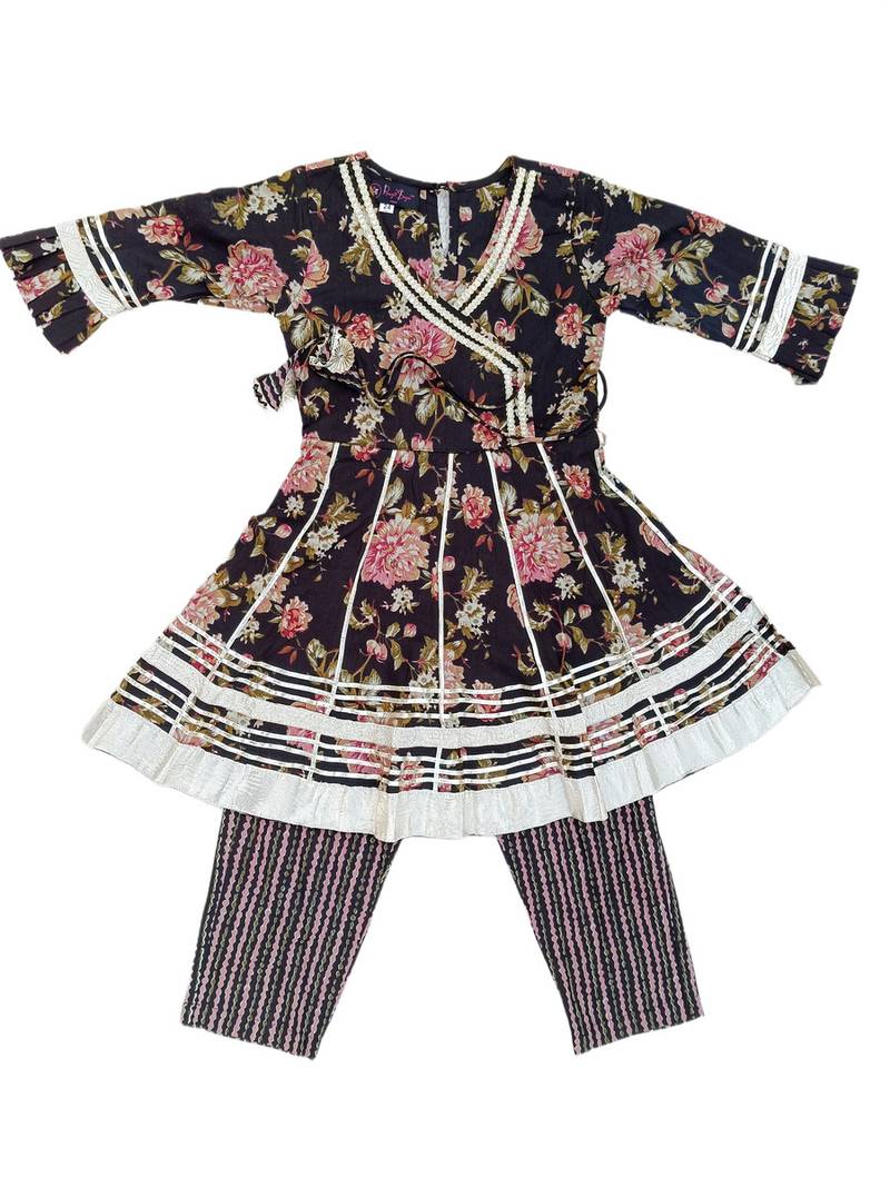 Black floral kurta flare set