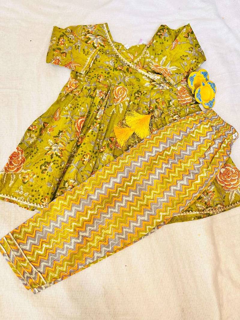 Heena green floral kurta set