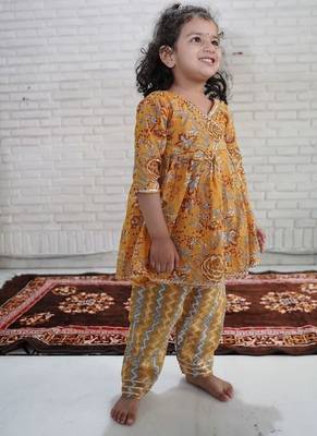 Mustard floral kurta flare set 1