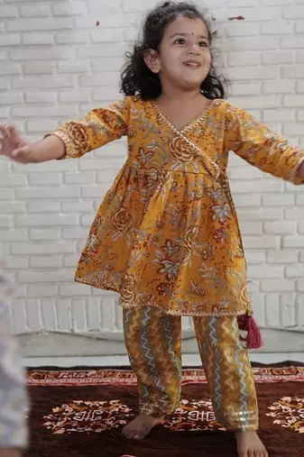 Mustard floral kurta flare set