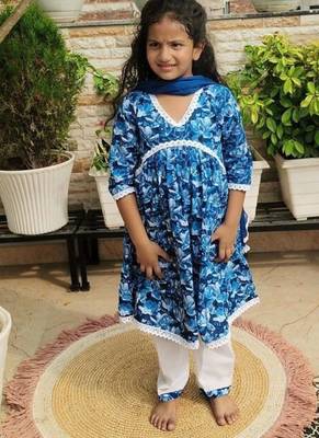 Blue floral kurta flare set 1