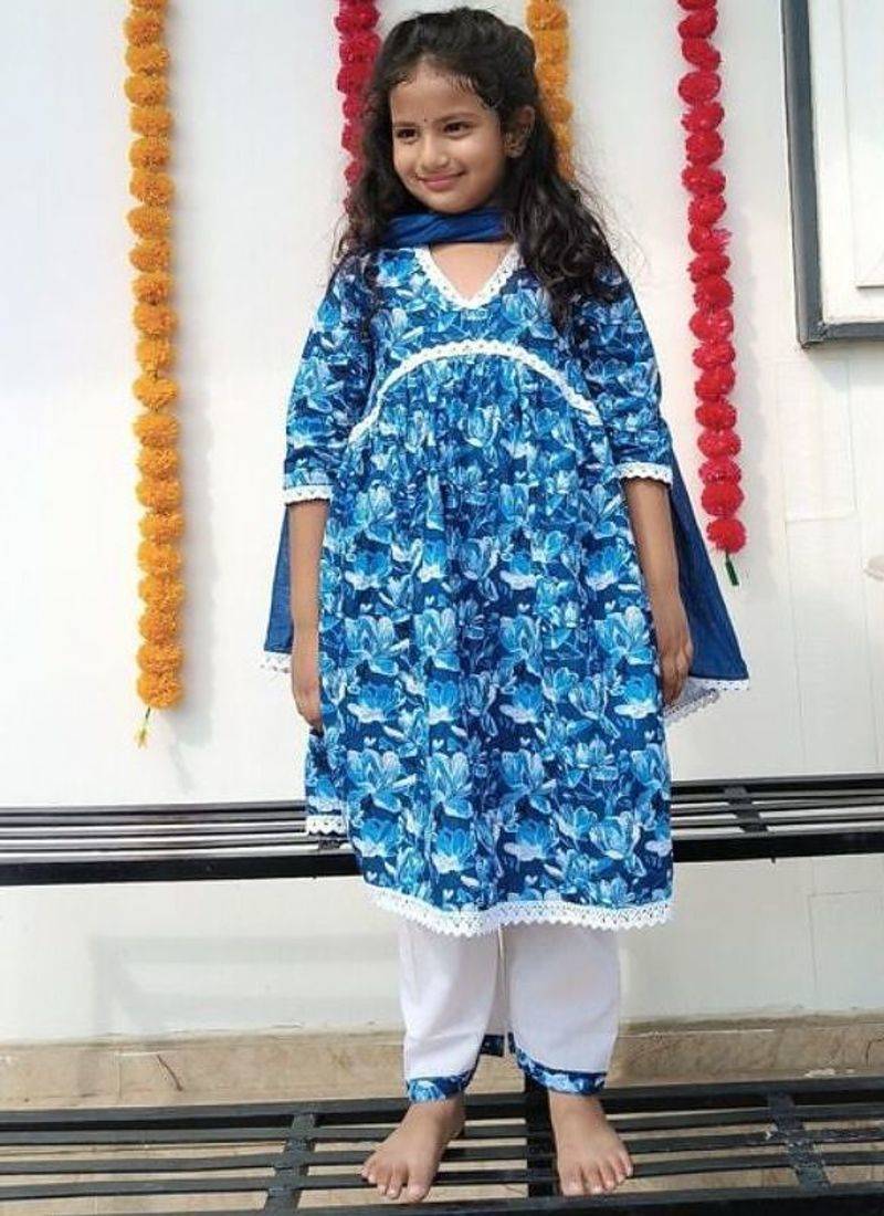 Blue floral kurta flare set
