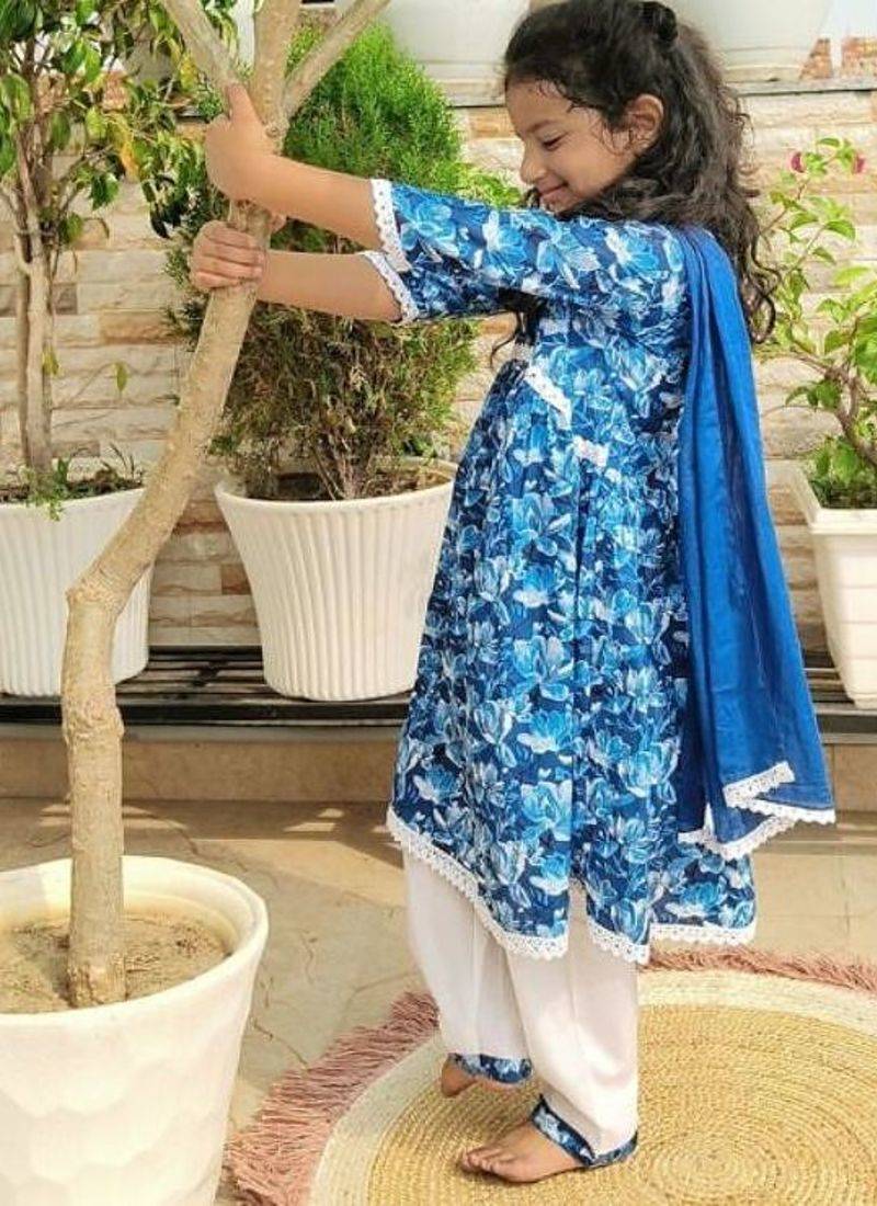 Blue floral kurta flare set