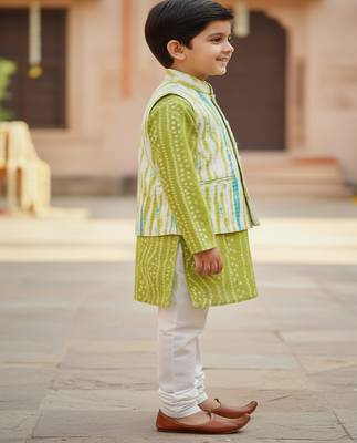 Green bandhej kurta set 3