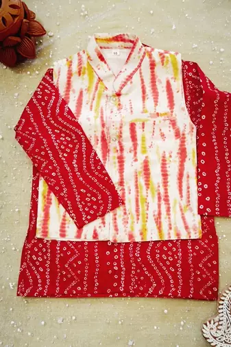 Red bandhej kurta set
