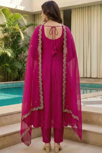 Women Ethnic Motifs Embroidered Empire Thread Work Kurta with Trousers & With Dupatta