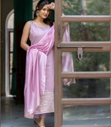 Women Ethnic Motifs Regular Thread Work Kurta with Trousers & With Dupatta