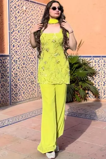 Women Ethnic Motifs Embroidered Regular Sequinned Kurti with Palazzos & With Dupatta