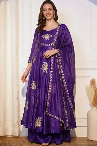 Women Floral Embroidered Empire Thread Work Kurta with Palazzos & With Dupatta