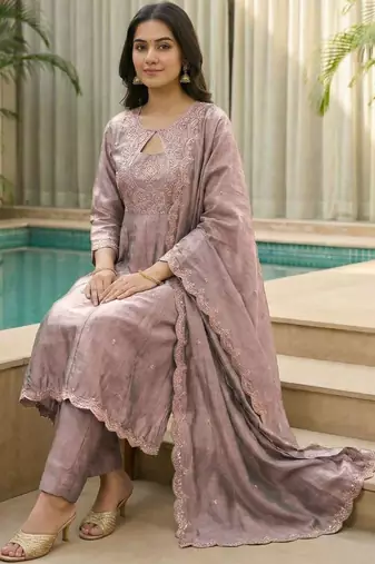 Women Ethnic Motifs Embroidered Regular Thread Work Kurta with Trousers & With Dupatta