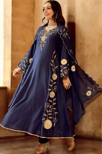 Women Ethnic Motifs Embroidered Regular Thread Work Chanderi Silk Kurta with Pyjamas & With Dupatta