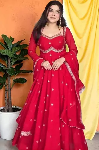 Women Ethnic Motifs Embroidered Empire Thread Work Kurta with Trousers & With Dupatta