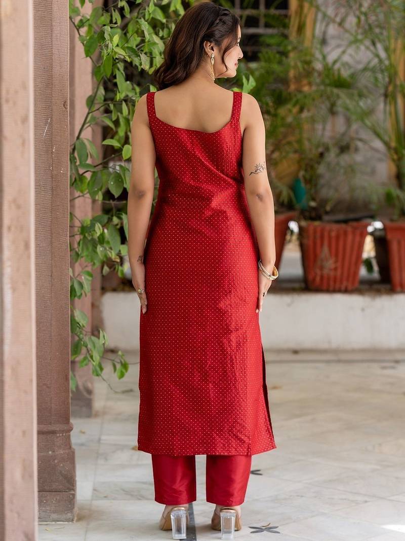 Women Ethnic Motifs Printed Regular Kurta with Trousers & With Dupatta