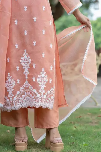 Women Ethnic Motifs Embroidered Regular Thread Work Kurta with Palazzos & With Dupatta