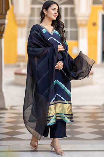 Leheriya Dyed V-Neck  Silk Straight Kurta With Trousers & Dupatta
