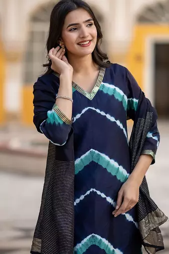 Leheriya Dyed V-Neck Pure Silk Straight Kurta With Trousers & Dupatta