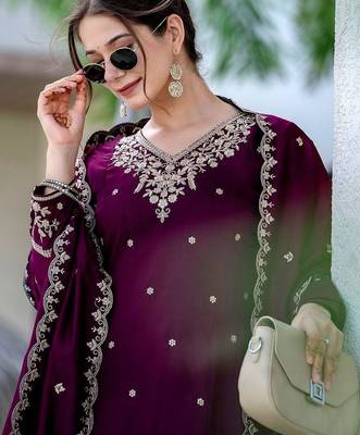 Women Ethnic Motifs Embroidered Regular Thread Work Kurta with Palazzos & With Dupatta 3