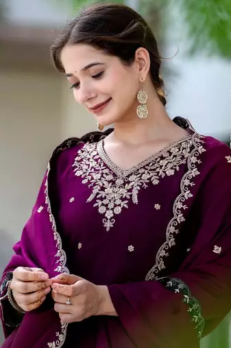 Women Ethnic Motifs Embroidered Regular Thread Work Kurta with Palazzos & With Dupatta