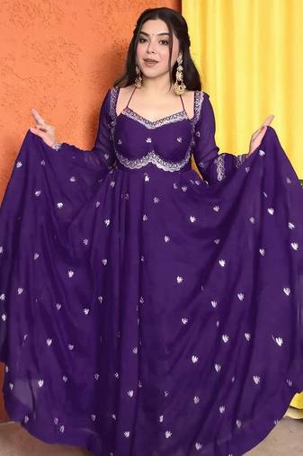 Women Ethnic Motifs Embroidered Empire Thread Work Kurta with Trousers & With Dupatta